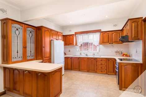 Property photo of 4 Lees Road Kingsgrove NSW 2208