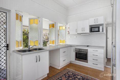 Property photo of 30 Mansfield Street Wandal QLD 4700