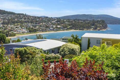 Property photo of 24 Suncoast Drive Blackmans Bay TAS 7052