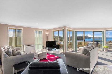 Property photo of 24 Suncoast Drive Blackmans Bay TAS 7052