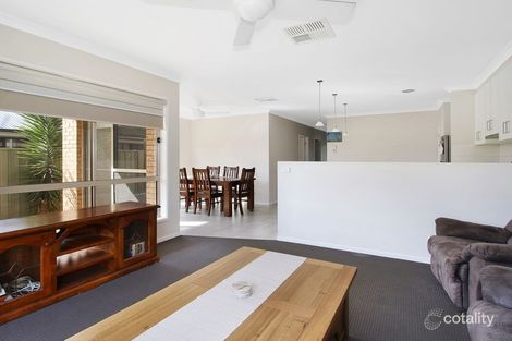 Property photo of 15 Kelliher Avenue Wodonga VIC 3690