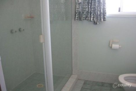 Property photo of 14 Deloraine Avenue Urangan QLD 4655