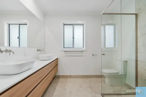 Property photo of 112 Bruton Street Tocumwal NSW 2714