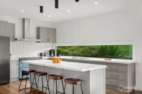 Property photo of 19 Amersham Drive Warrandyte VIC 3113