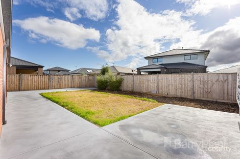 14 Brinkerhoff Cres, Point Cook, VIC 3030
