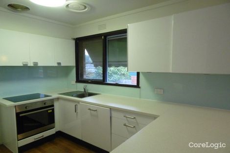 Property photo of 6 Lansell Drive Doncaster VIC 3108