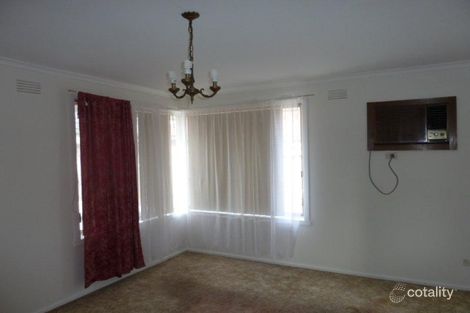Property photo of 136 Bloomfield Road Keysborough VIC 3173