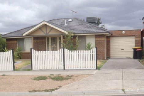 1/28-36 Ozzimo Dr, Hillside, VIC 3037