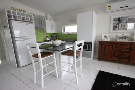 Property photo of 41 Poplar Street Cooee Bay QLD 4703