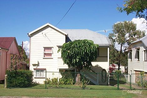 23 Arthur St, Woody Point, QLD 4019