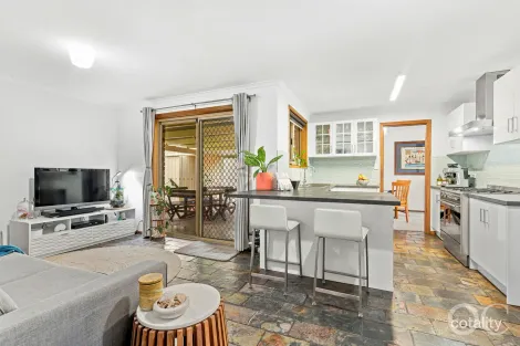 Property photo of 31 Goodrington Way Moana SA 5169