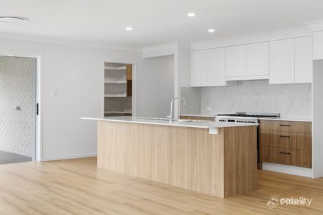 Property photo of 5 Oates Crescent Alexandra Hills QLD 4161