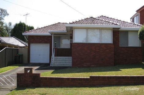 25 Gail Pl, Bankstown, NSW 2200