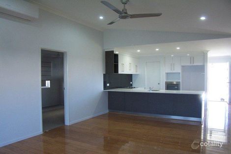 Property photo of 1/13 Mahogany Way Lammermoor QLD 4703