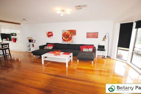 Property photo of 17 Firetail Court Carrum Downs VIC 3201