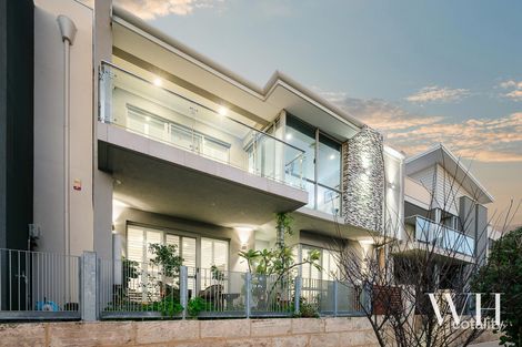 Property photo of 18 O'Connor Close North Coogee WA 6163