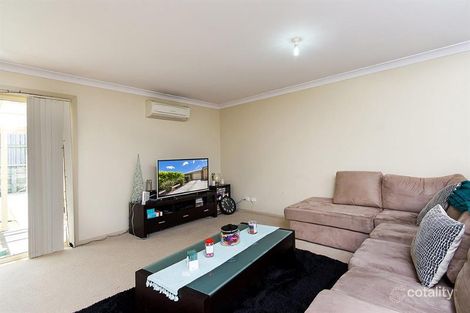Property photo of 1/5 Port Cove Gillieston Heights NSW 2321