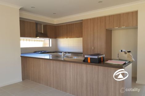 Property photo of 29 Barley Crescent Clyde North VIC 3978