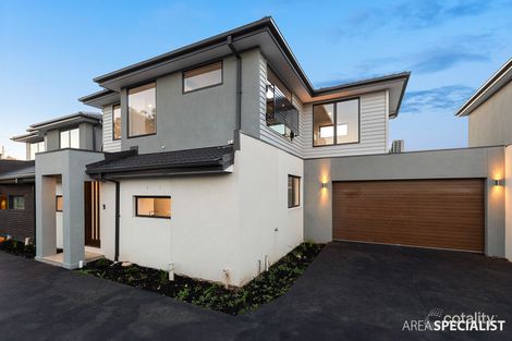 2/10 Stringybark Cl, Manor Lakes, VIC 3024