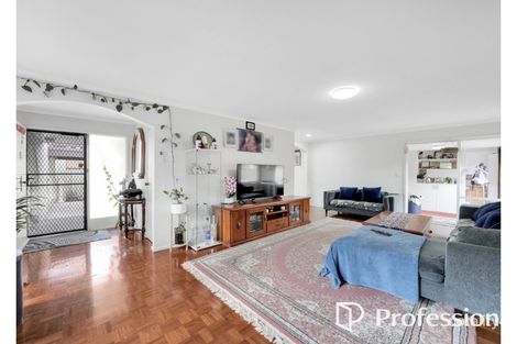 Property photo of 29 Charlbury Grove St Albans VIC 3021