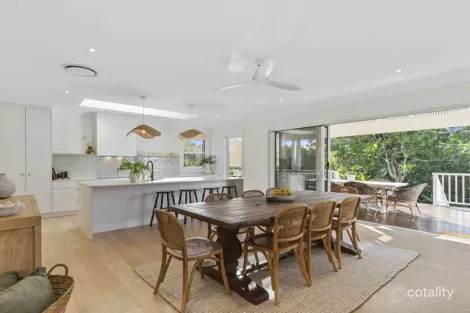 Property photo of 30 Tenth Avenue Sandgate QLD 4017