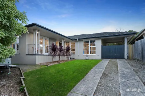 14 CARMEL CT, FRANKSTON, VIC 3199