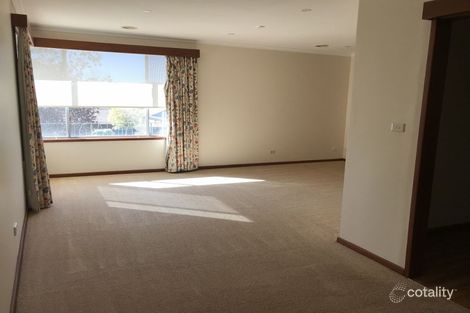 Property photo of 5 Whitham Place Pearce ACT 2607