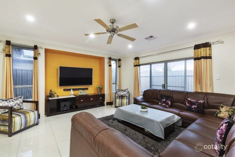 12 Scope Rd, Woodcroft, SA 5162