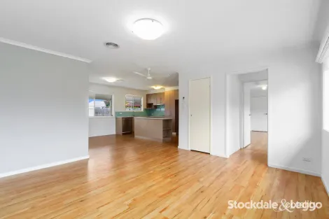 Property photo of 2 Michael Court Traralgon VIC 3844