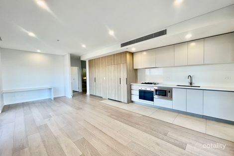 Property photo of 713/5 Maple Tree Road Westmead NSW 2145