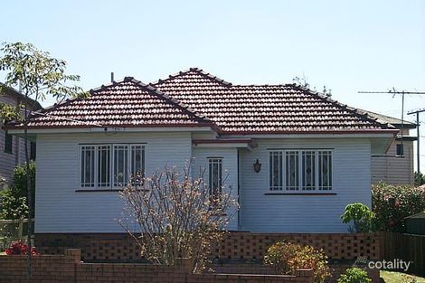 4 Barron St, Gordon Park, QLD 4031
