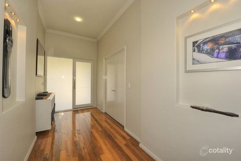 Property photo of 16 Ragamuffin Point Halls Head WA 6210