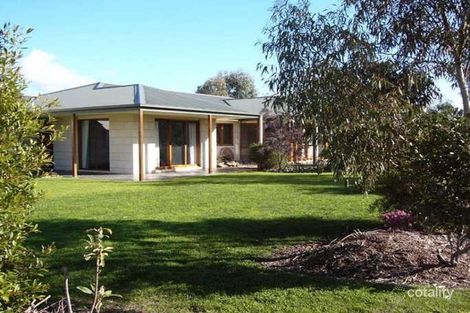 14 Lake View Dr, Safety Beach, VIC 3936