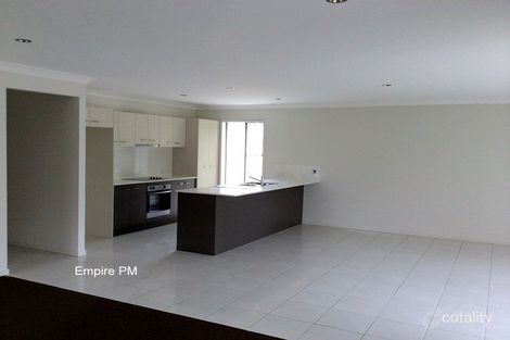 Property photo of 18 Surwold Way Loganlea QLD 4131