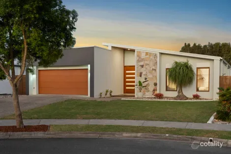 Property photo of 39 Surfrider Place Mudjimba QLD 4564