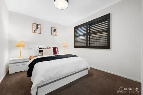 Property photo of 15 Ascot Place Keysborough VIC 3173