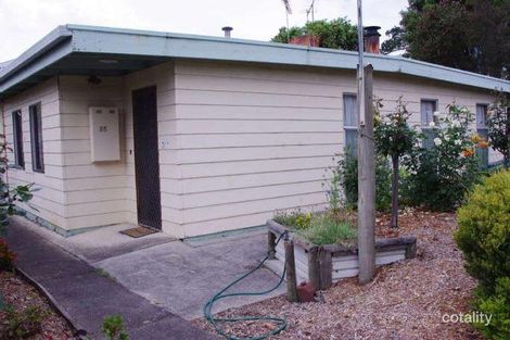 35 Alexander Ave, Moe, VIC 3825