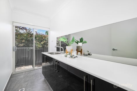 Property photo of 9 Bellhouse Crescent Moncrieff ACT 2914