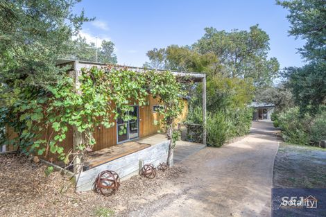 Property photo of 4 Poplar Court Sandy Point VIC 3959