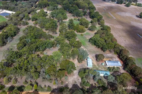 104 Smuts Rd, Kendenup, WA 6323