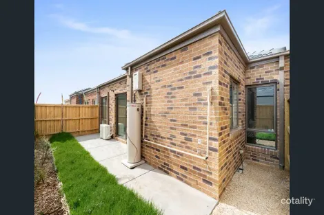 Property photo of 6 Alister Grove Tarneit VIC 3029