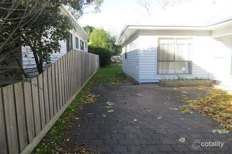 Property photo of 56 Lampard Road Drouin VIC 3818