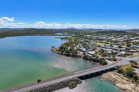 Property photo of 11 Esplanade Causeway Lake QLD 4703