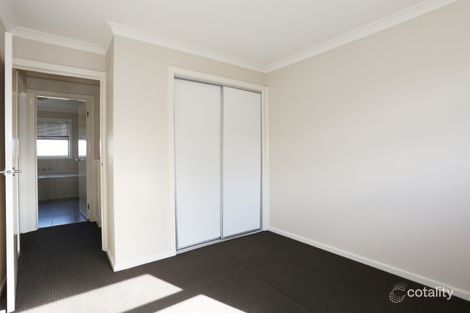 Property photo of 98 Player Drive Narre Warren VIC 3805