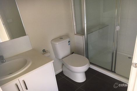 Property photo of 1/101 Purinuan Road Reservoir VIC 3073