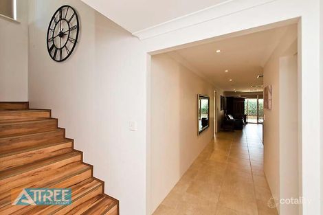 Property photo of 9 Soho Lane Harrisdale WA 6112