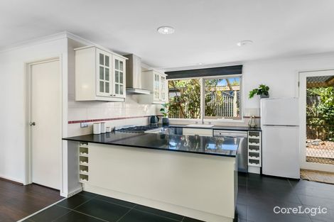 Property photo of 3 Yambill Avenue Rosebud VIC 3939