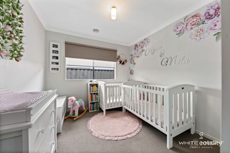 Property photo of 22 Pioneer Drive Aintree VIC 3336
