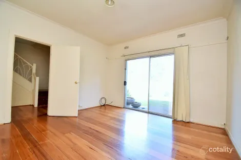 Property photo of 329 Howe Parade Port Melbourne VIC 3207