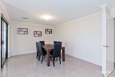 Property photo of 24 Mayali Bend Banksia Grove WA 6031
